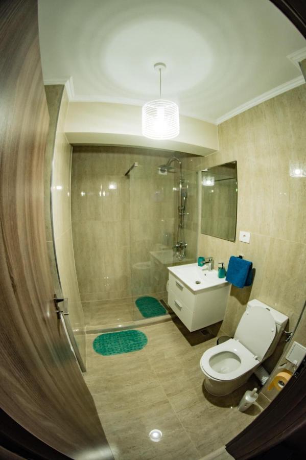 Apartment Gabriela'S Home Oradea Exteriör bild